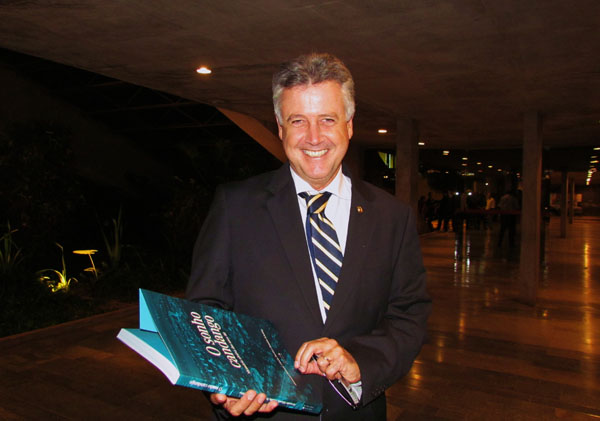 Rodrigo Rollemberg Foto Renato Acha Rodrigo Rollemberg Foto Renato Acha