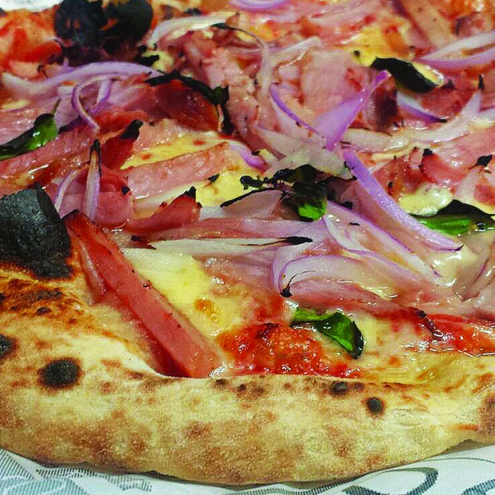 Pizza Eisbein.