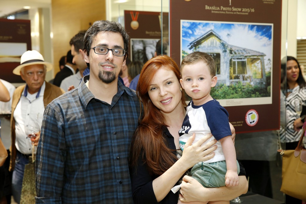 Thiago, Isabela e Caetano Castellan