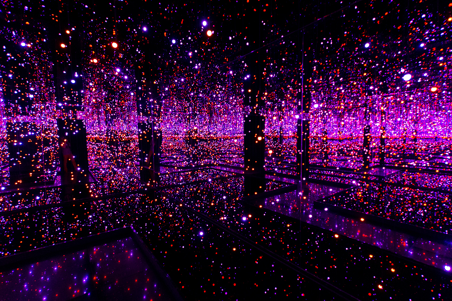 Mostra de Yayoi Kusama bateu recorde de público.