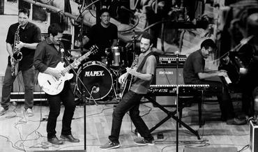 Bandas Distintos Filhos, Ledbetter e Zero 10 no UK Music Hall.