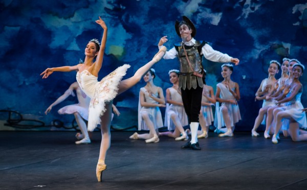 Bolshoi apresenta “Don Quixote” e o ingresso é um quilo de alimento.