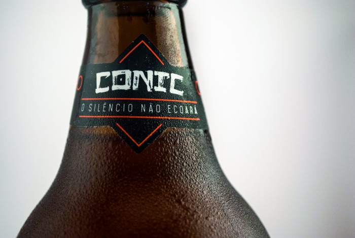 Conic ganha homenagem com rótulo de cerveja e shows de rock.
