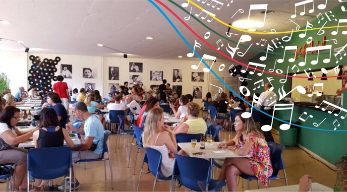 Roda de Choro com feijoada movimenta o Clube do Choro na tarde de sábado.