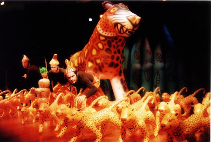 Mostra Infantil PiA FraUs traz três espetáculos da companhia para a Caixa Cultural.